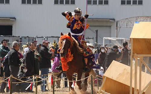 画像:大和流鏑馬（まほろばやぶさめ）競技大会