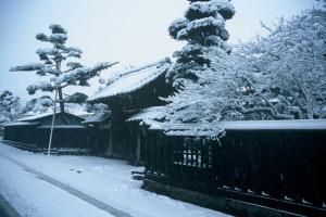 『街並み・雪』の画像