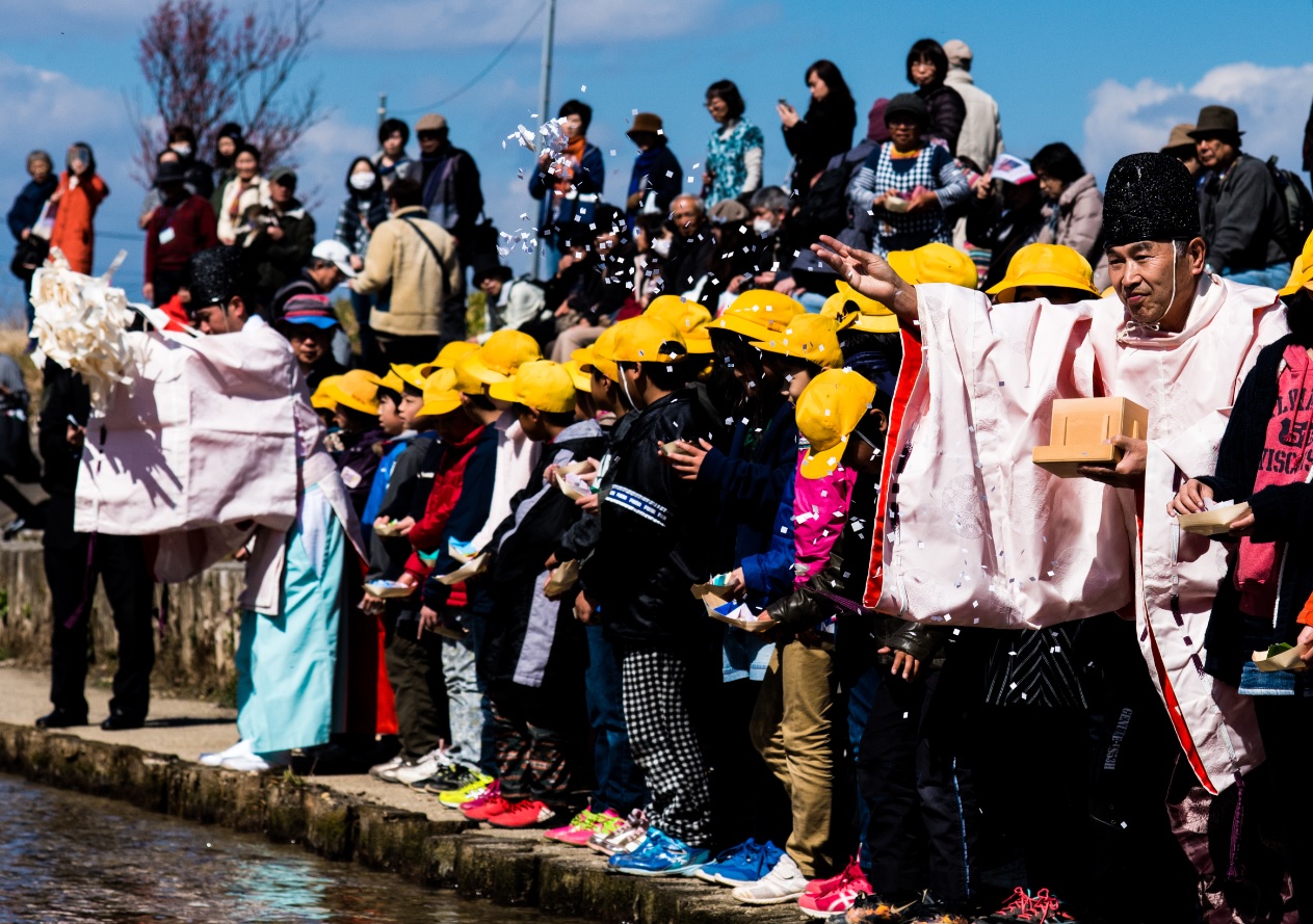 『春の桜川フォトコンテスト　特別賞　祈りを込めて　真壁町』の画像