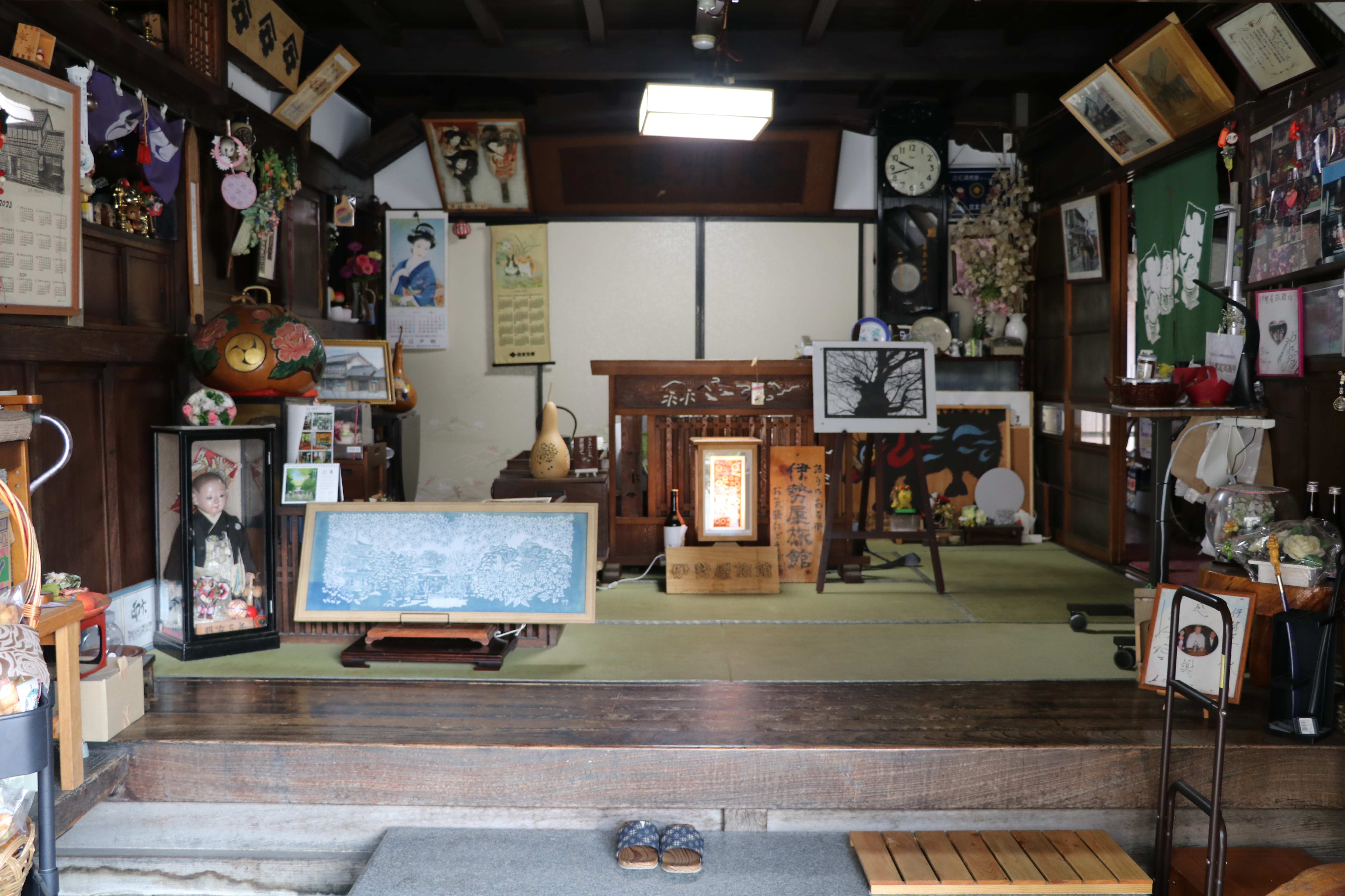 『伊勢屋旅館(2)』の画像